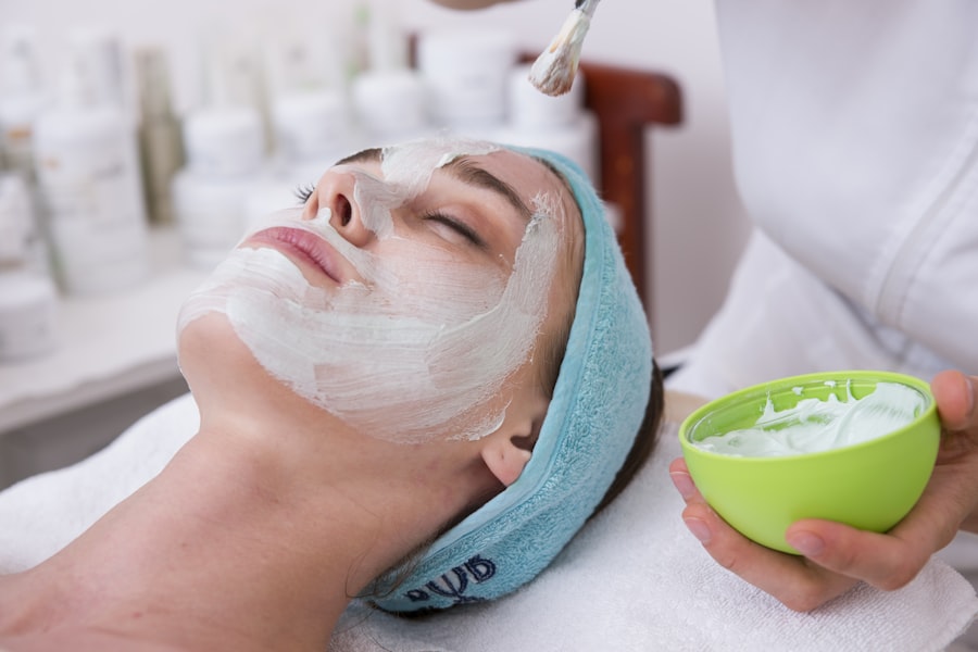 Tratamiento facial con mascarilla